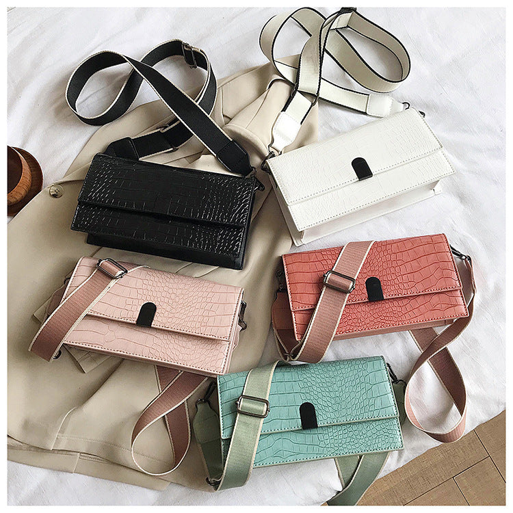 Popular fashion small bag messenger bag