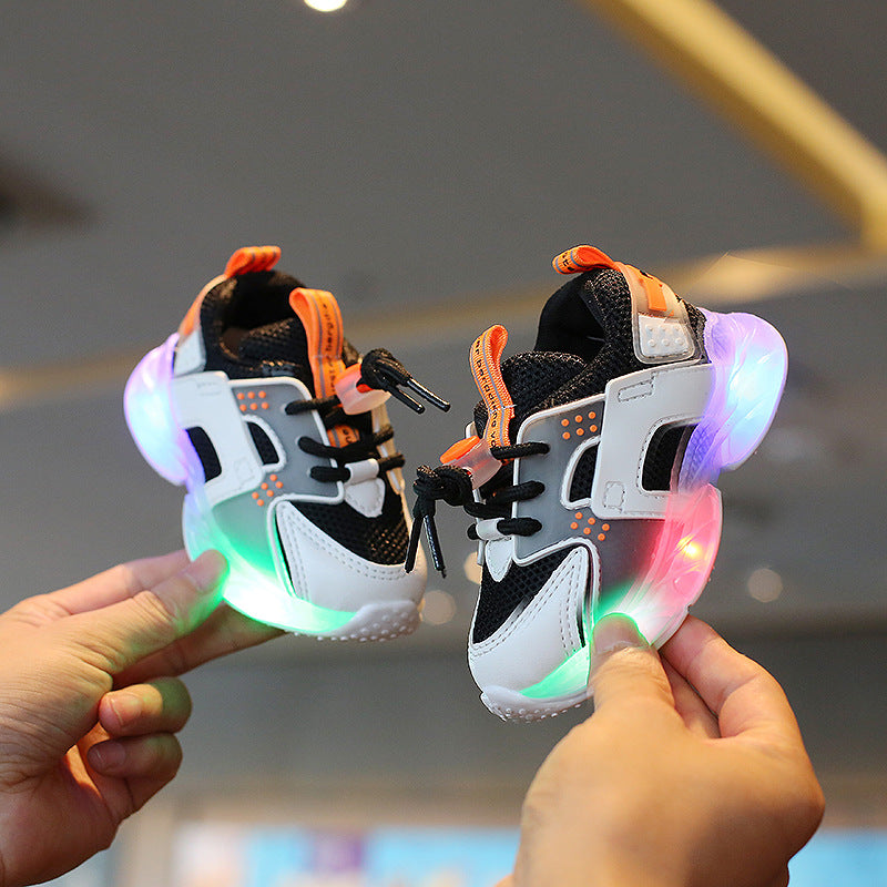 Children's 1-6 Years Old Mesh Surface Shoes Sports Shoes Athletic Shoe Laces Shoes With LED Light