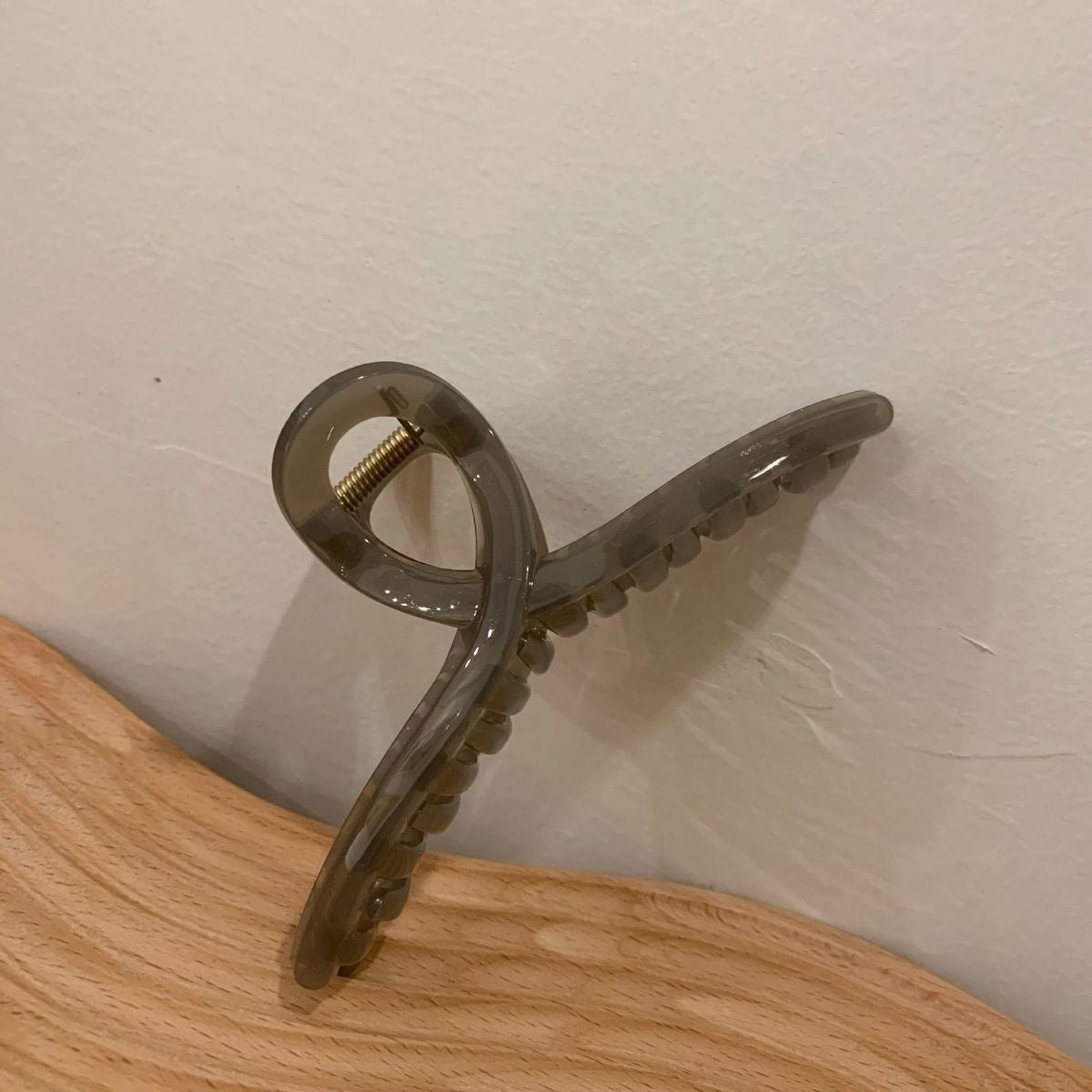 Large Clip Female Retro Head