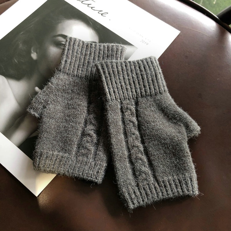 Solid Color Stretch Half Finger Knitted Gloves