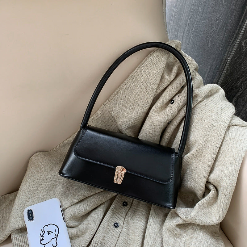 Western style underarm bag
