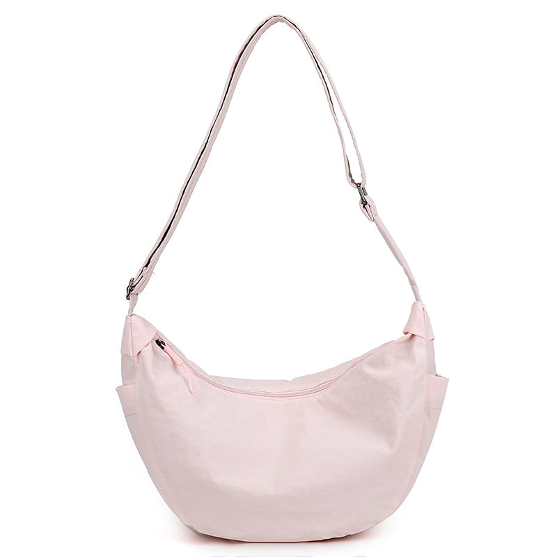 High-capacity Shoulder Bag Thats Both Stylish And Easy To Carry