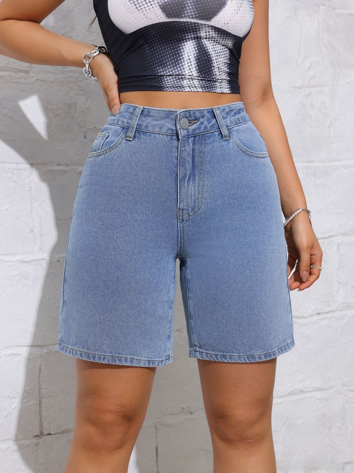 Women's Slim-fit Lightweight Wide-leg Capri Pants