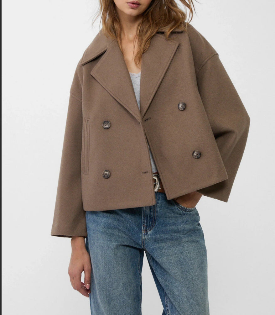 Short Padded Wool Coat With A Large Lapel And Long Sleeves