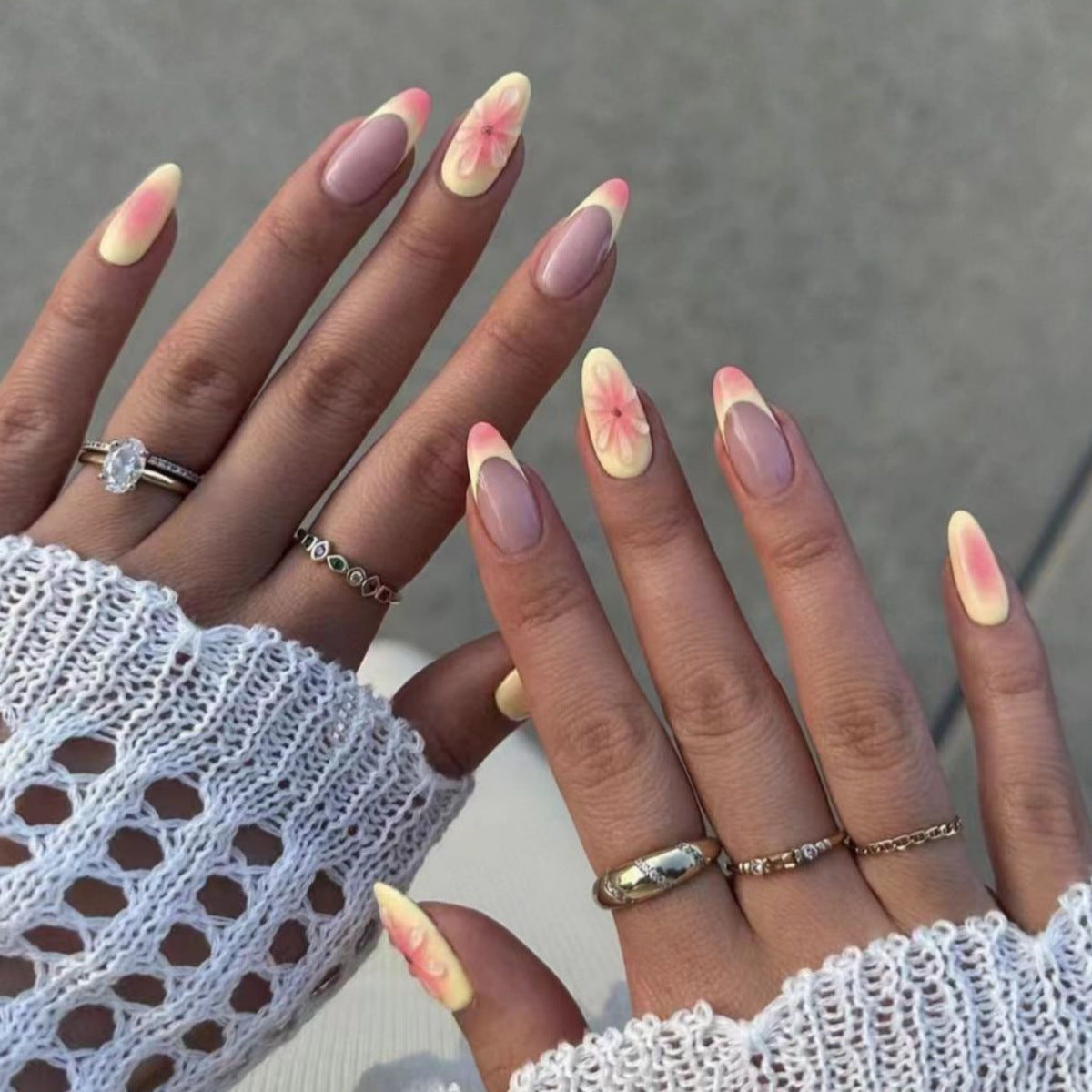 Simple Fake Nails Cartoon 3D Flower Wear Armor Detachable