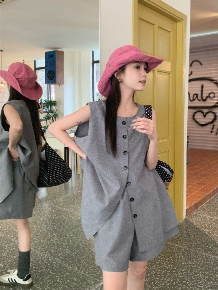 Women's Fashion Round-Neck Sleeveless Tank Top And Casual Shorts Set