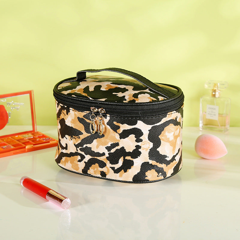 Retro Simple Cosmetic Bag Large Capacity Fashion Portable Storage