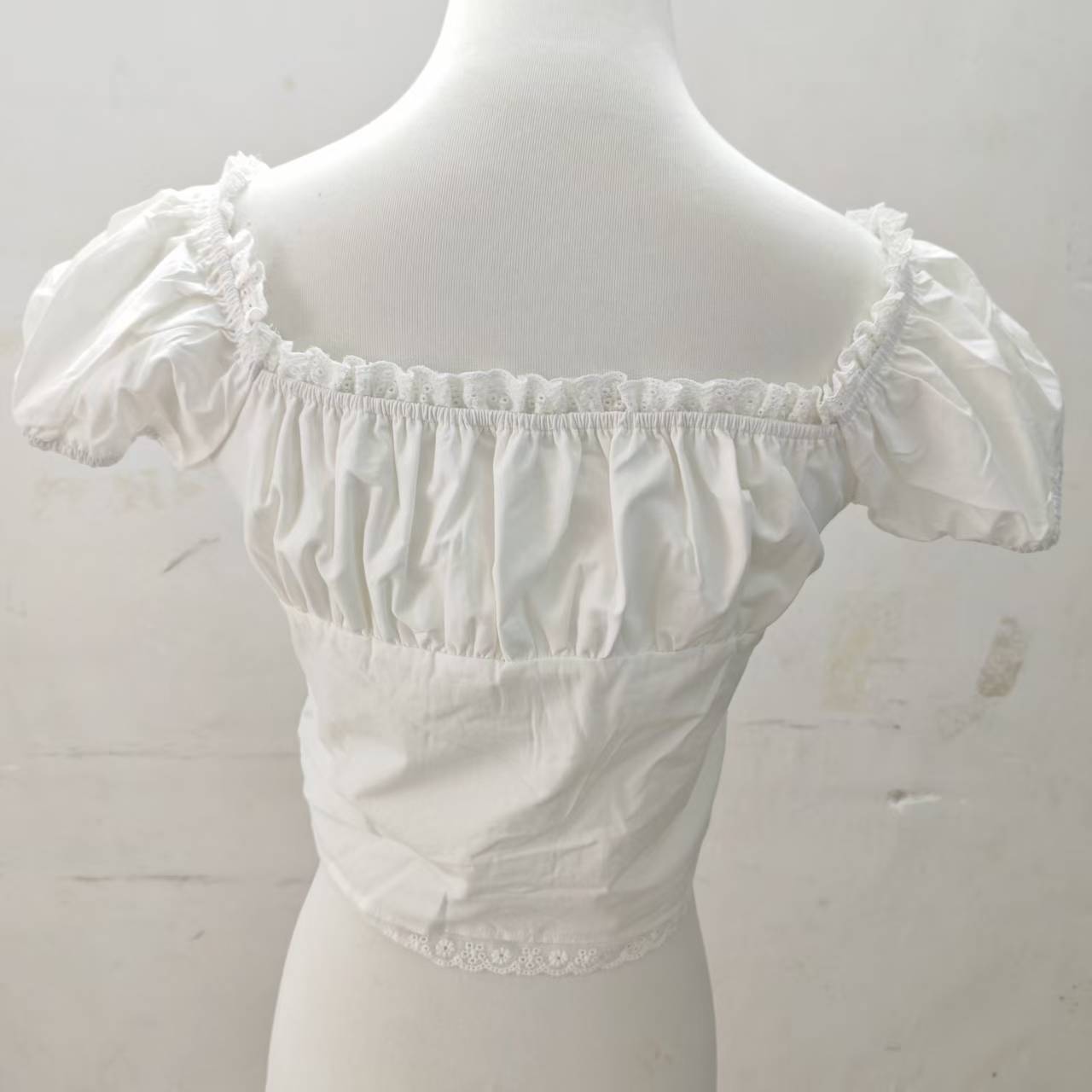 Square Collar Pleated Edge Self-tie Lace Short Top