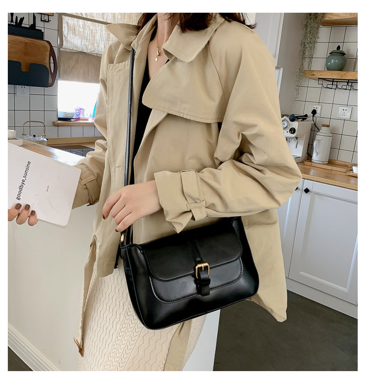 Women's Fashion Retro Messenger Bag