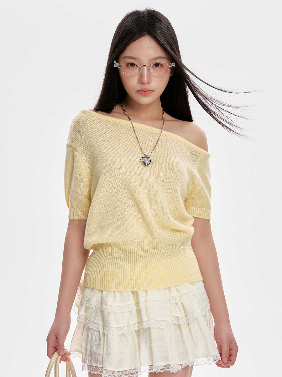 Women's Short-sleeved Knitted Off-shoulder T-shirt