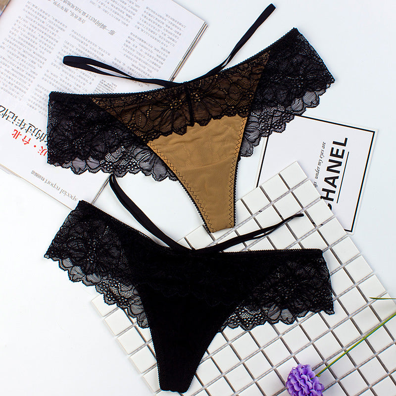 Ladies Briefs With Lace Straps And Low Waists