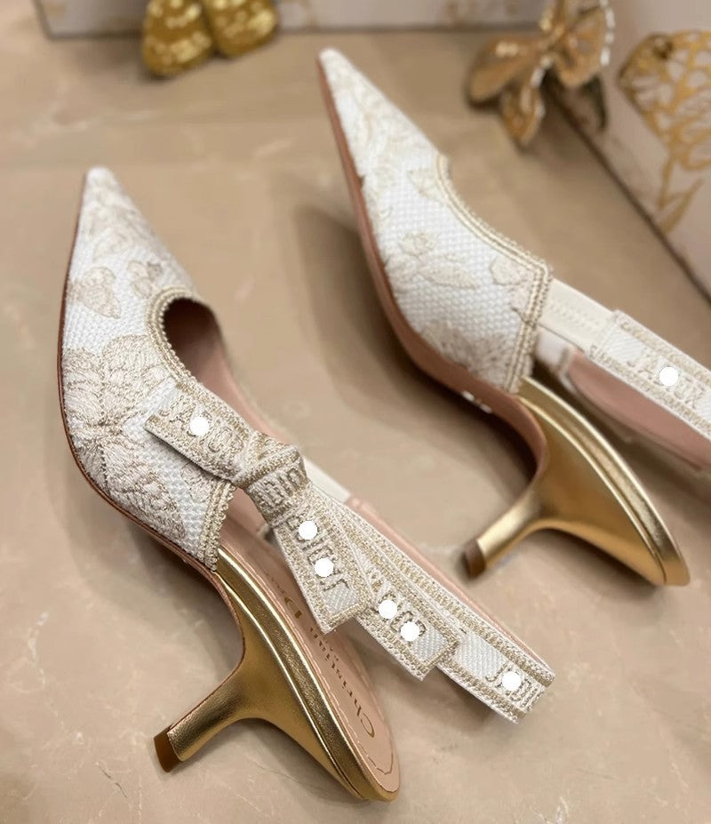 Womens Sandals With A Single Strap And Bow