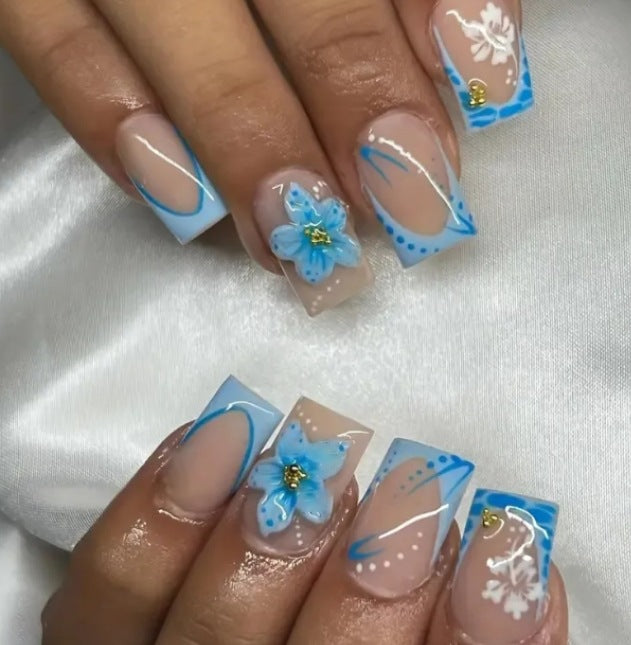 Nail Art High Fashion Simple Rhinestone Butterfly Flower Cow Wear Nail 24 Pieces