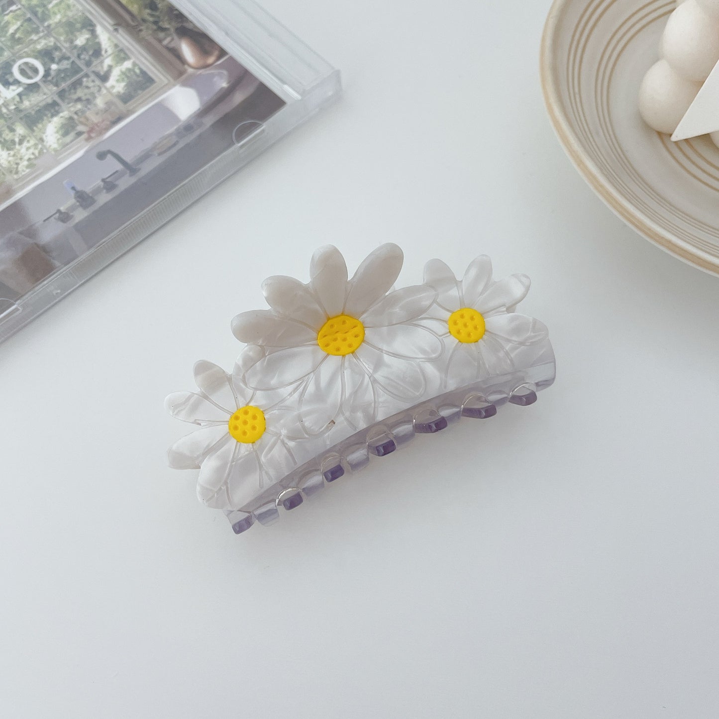 French Niche Design Interesting Eye Tulip Hairpin