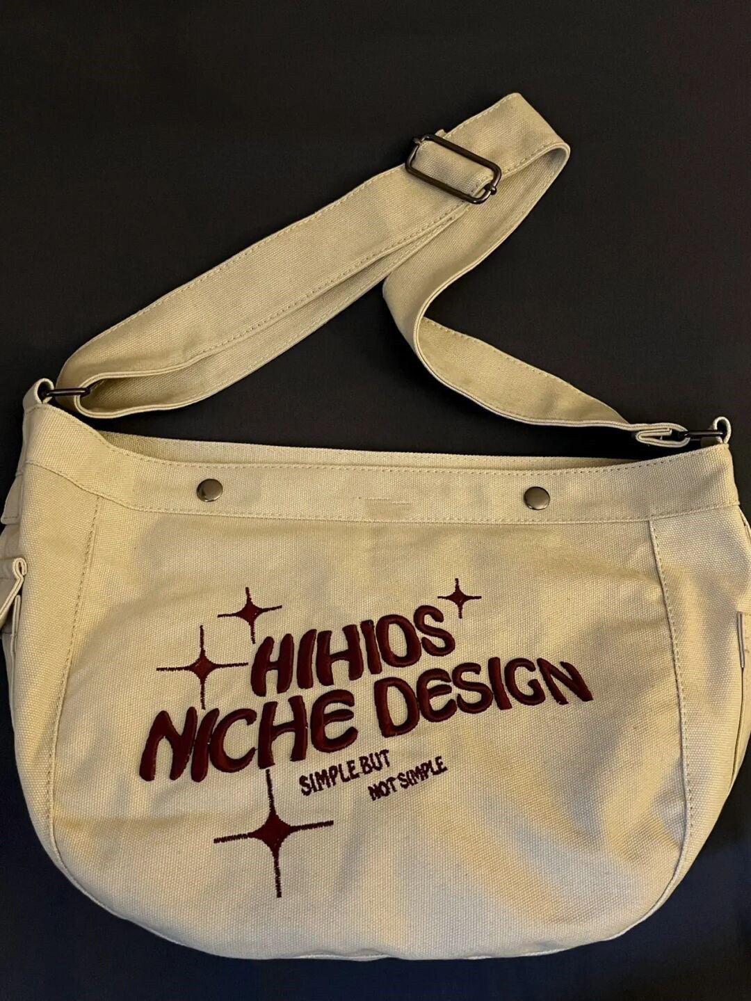 Large-capacity Canvas One-shoulder Diagonal Embroidery