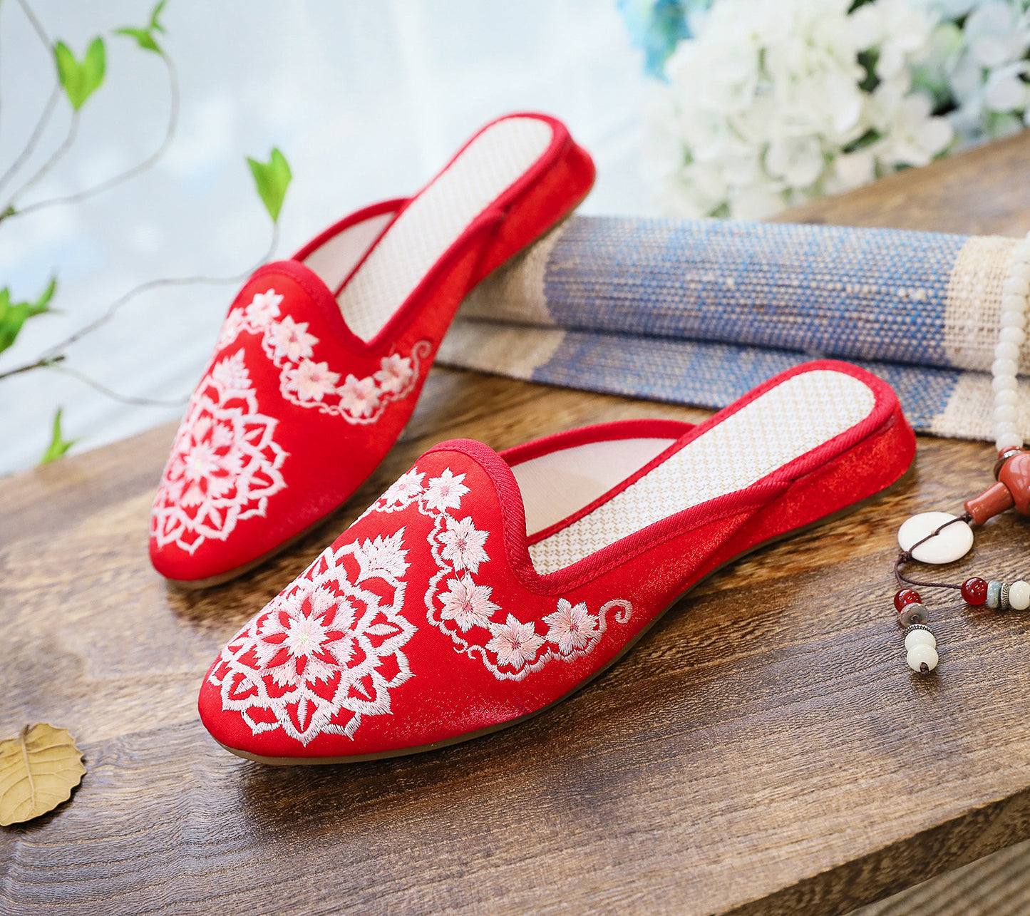 Satin Embroidered Low Heel Hanfu Shoes Cheongsam Slippers