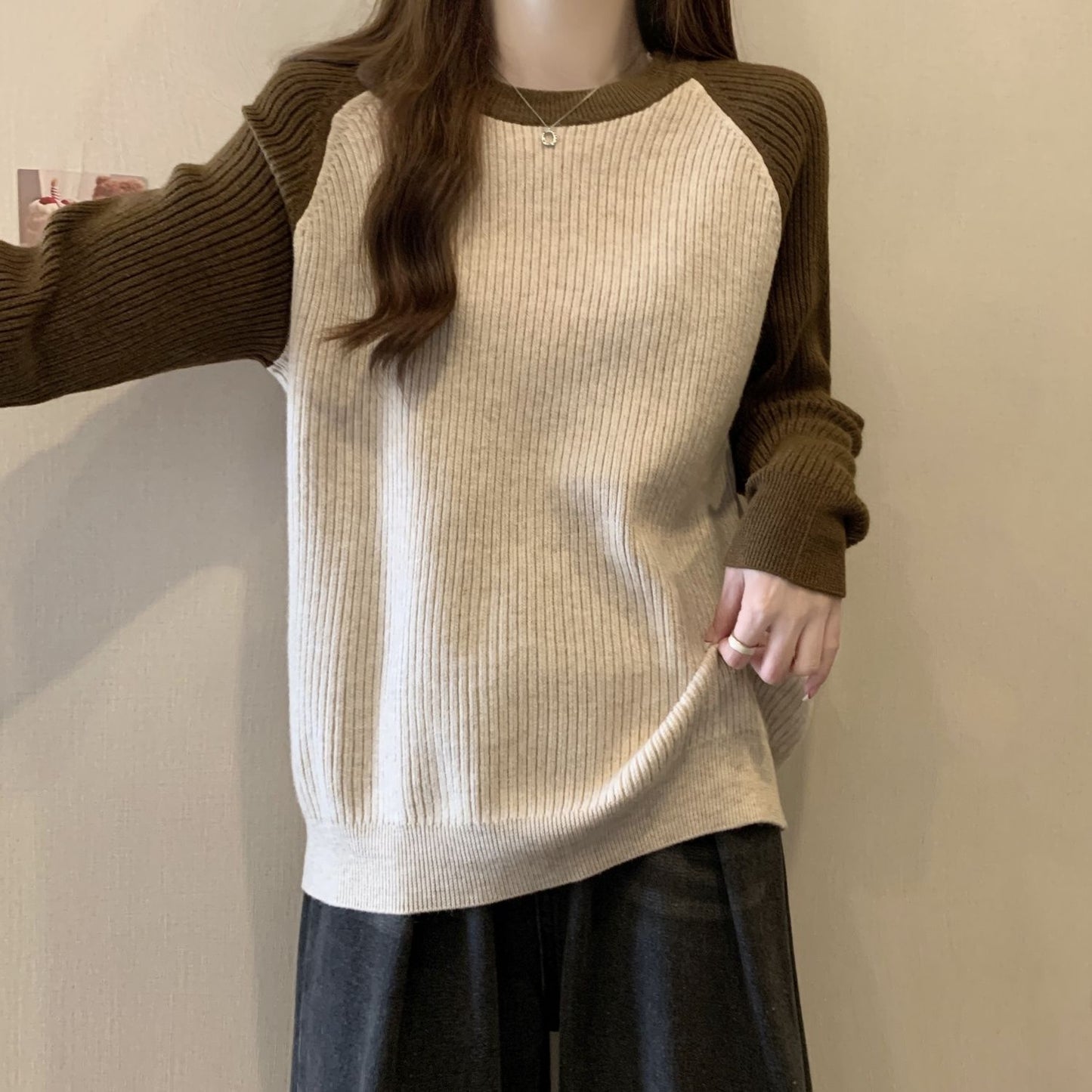Loose Slim-fit Color-blocked Top To Cover The Belly