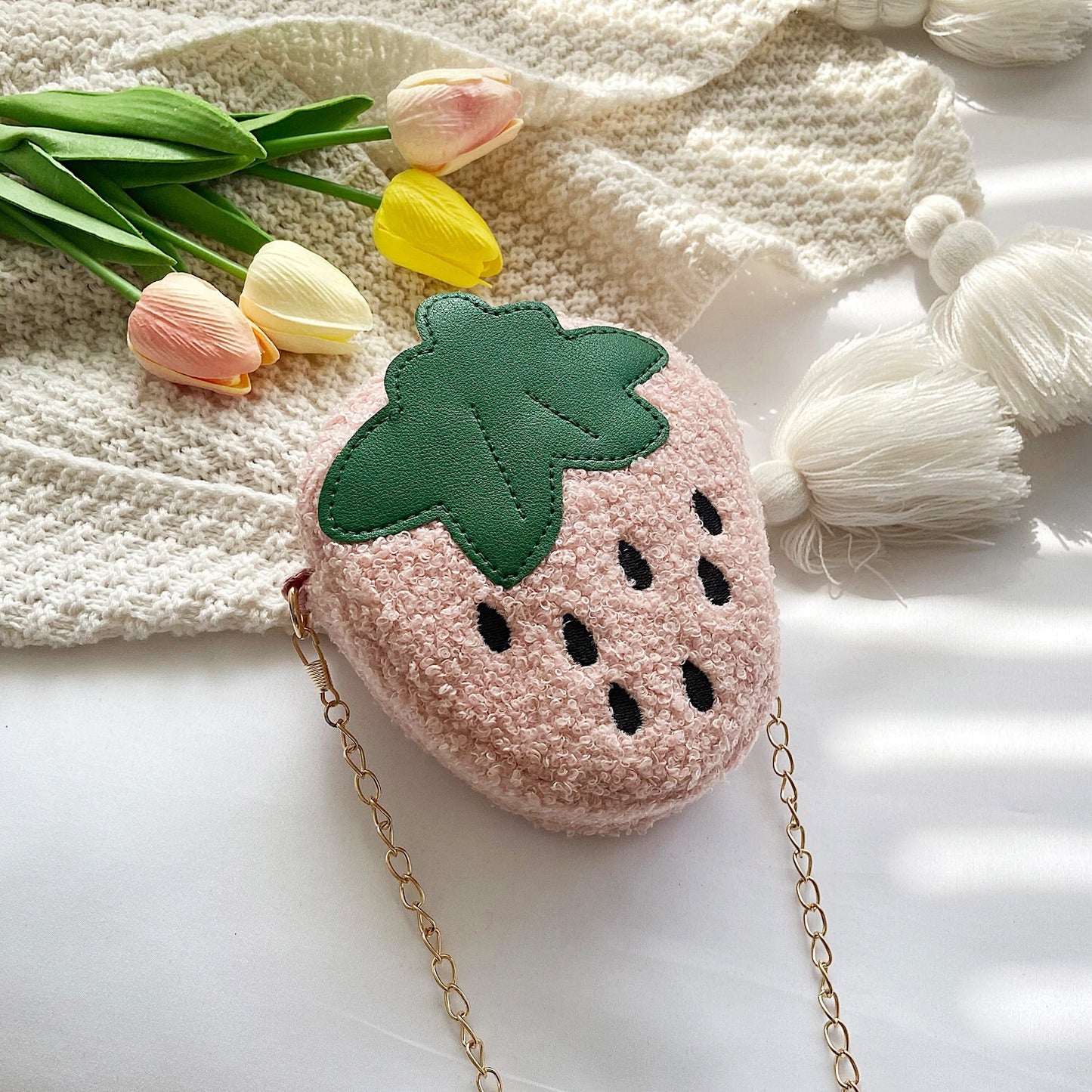 Creative Fruit Children's Crossbody Lamb Wool Strawberry Bag