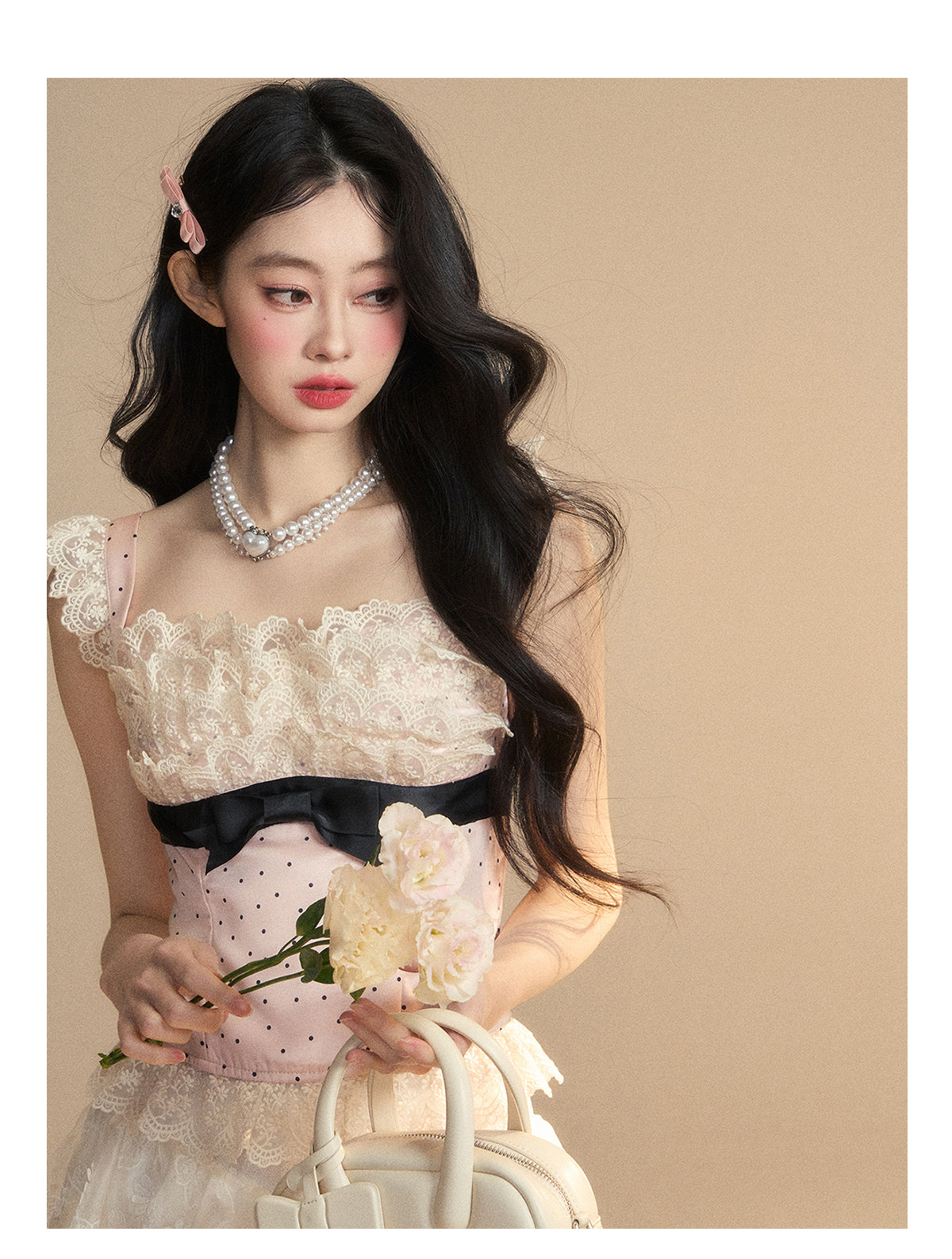 Off-shoulder Beautiful Lace T-shirt