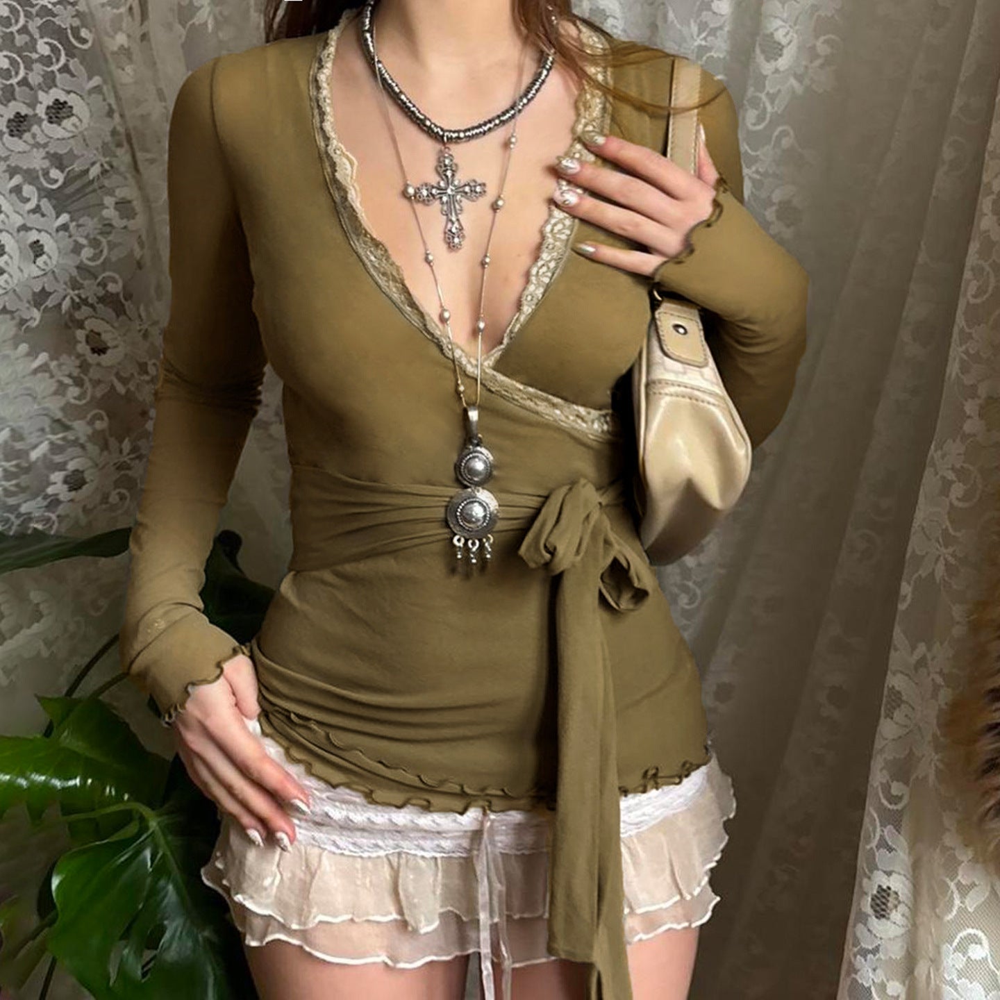 Stylish Minimalist Slim Fit Long Sleeve Top For Women