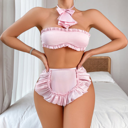Sexy Strapless Bandeau Bra Set With A Halterneck Design