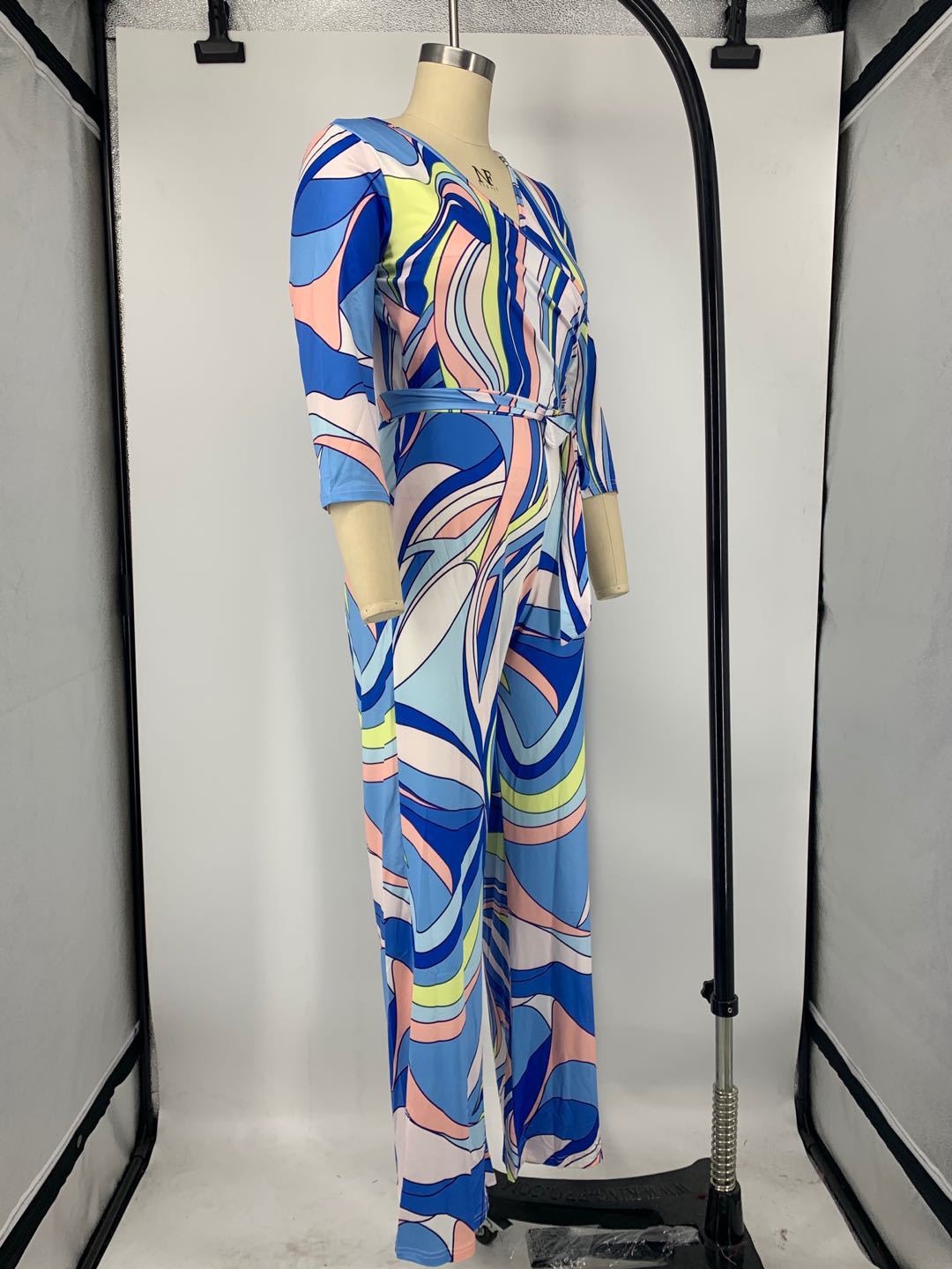 Women's V-Neck Long Sleeve Print Jumpsuit