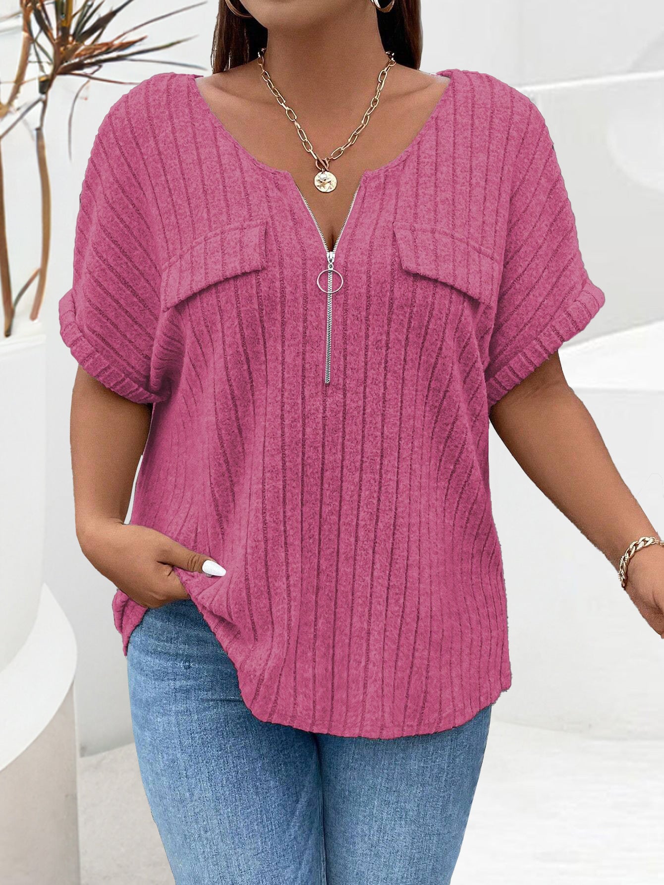 Zipper Short-sleeve Mock-pocket Pullover Loose-fit T-shirt