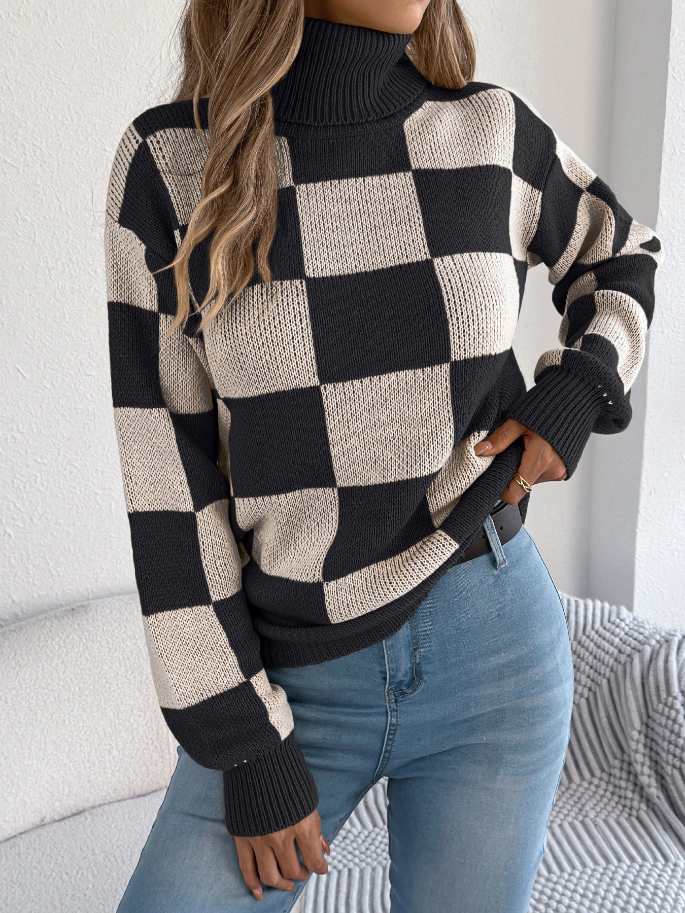 Dame Højhalset Farveblokket Ternede Sweater med Lanterneærmer