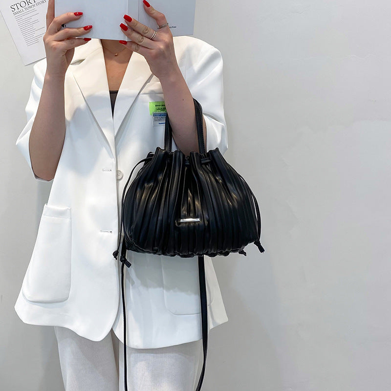 Simple Casual Korean Retro Pleated Wrinkled Cloud Handbag