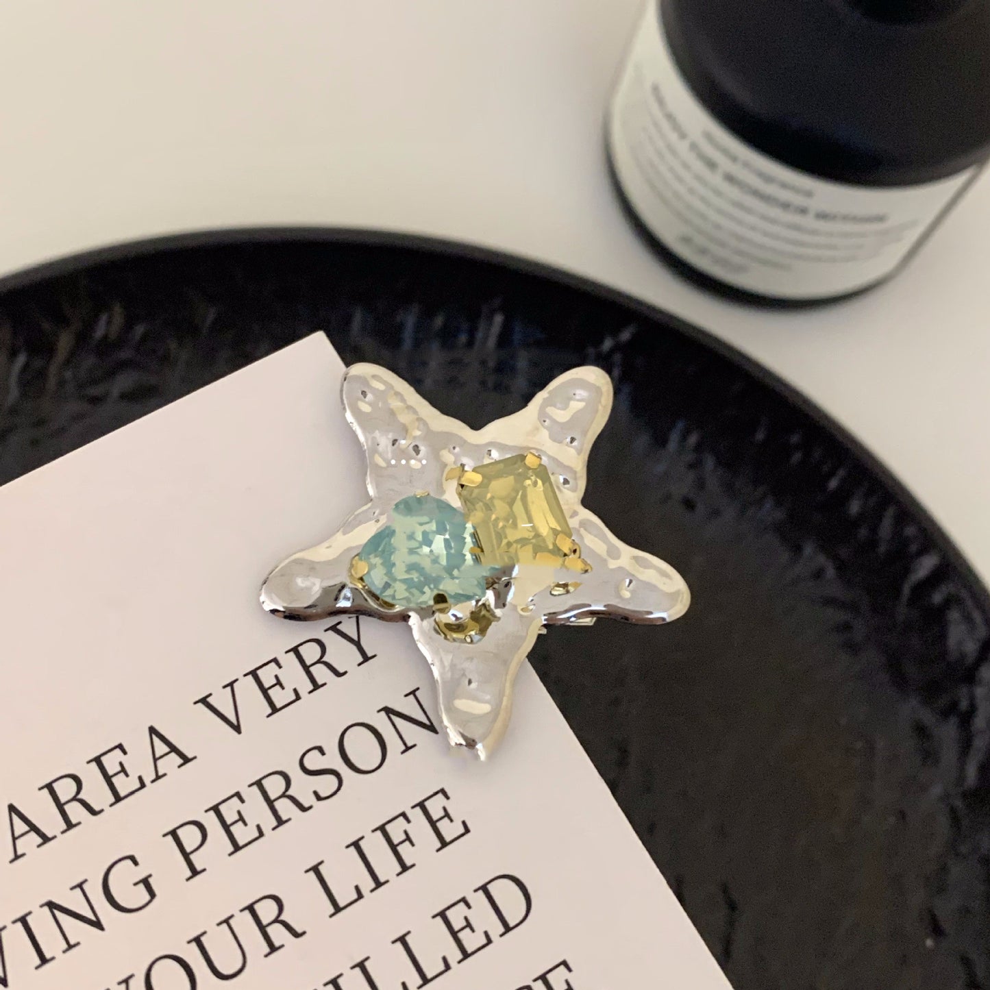 Colorful Rhinestone Five-pointed Star Duckbill Clip Retro