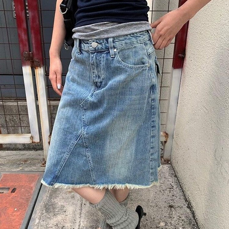 Womens Retro Washed Blue Denim Raw Hem Skirt In American Style