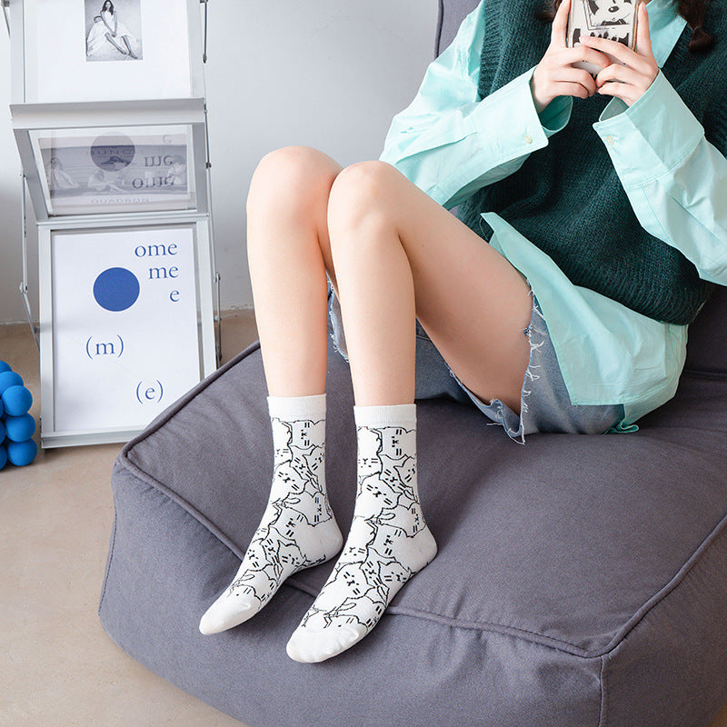 Japanese Cartoon Cartoon Cat Sweet Medium Tube Cotton Socks