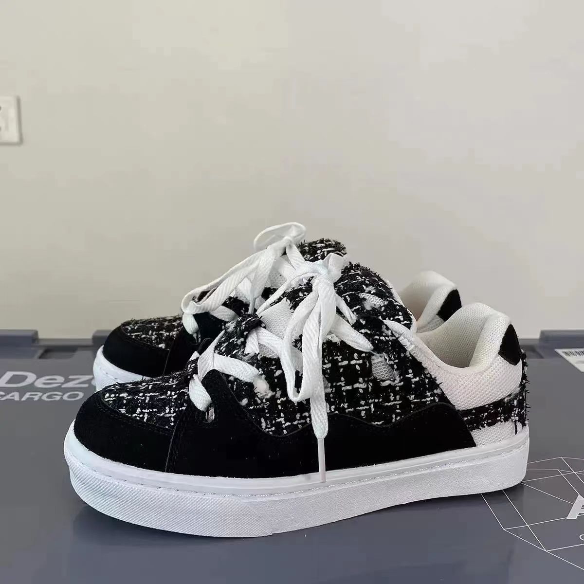 cushioned Sneakers For Boys And Girls