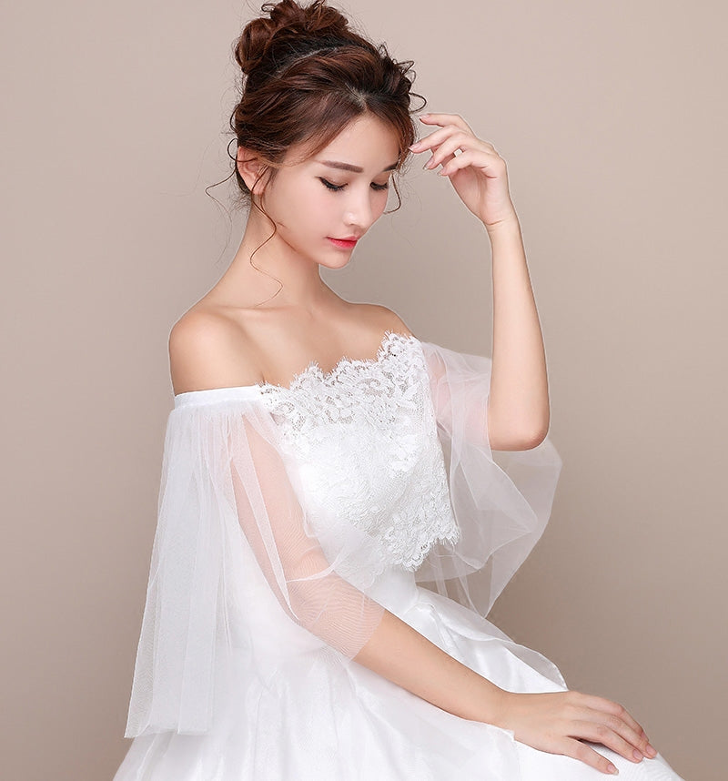 One-shoulder lace bride shawl