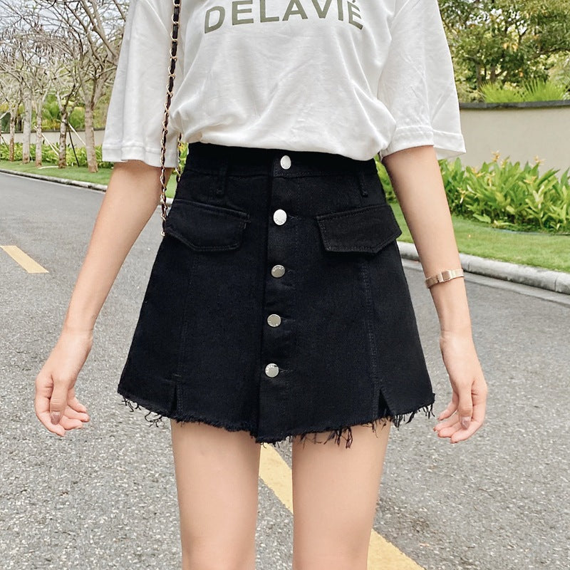 match A-line denim shorts
