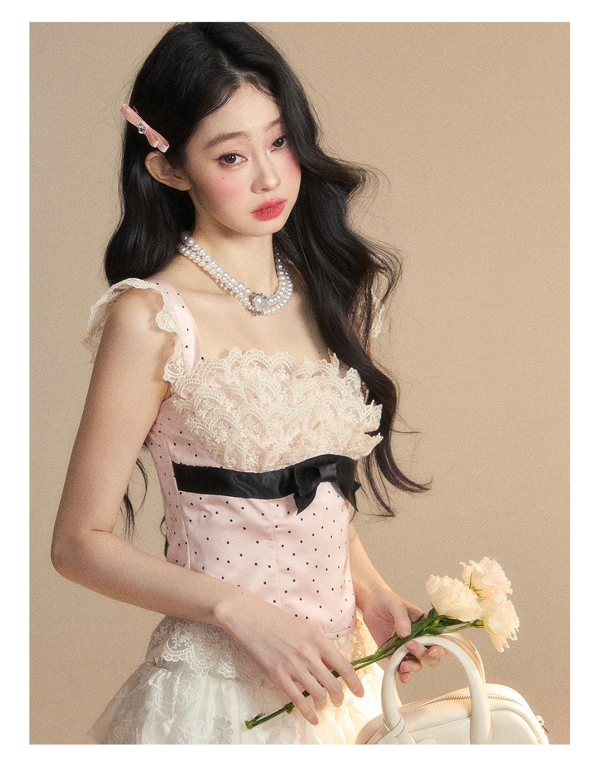 Off-shoulder Beautiful Lace T-shirt
