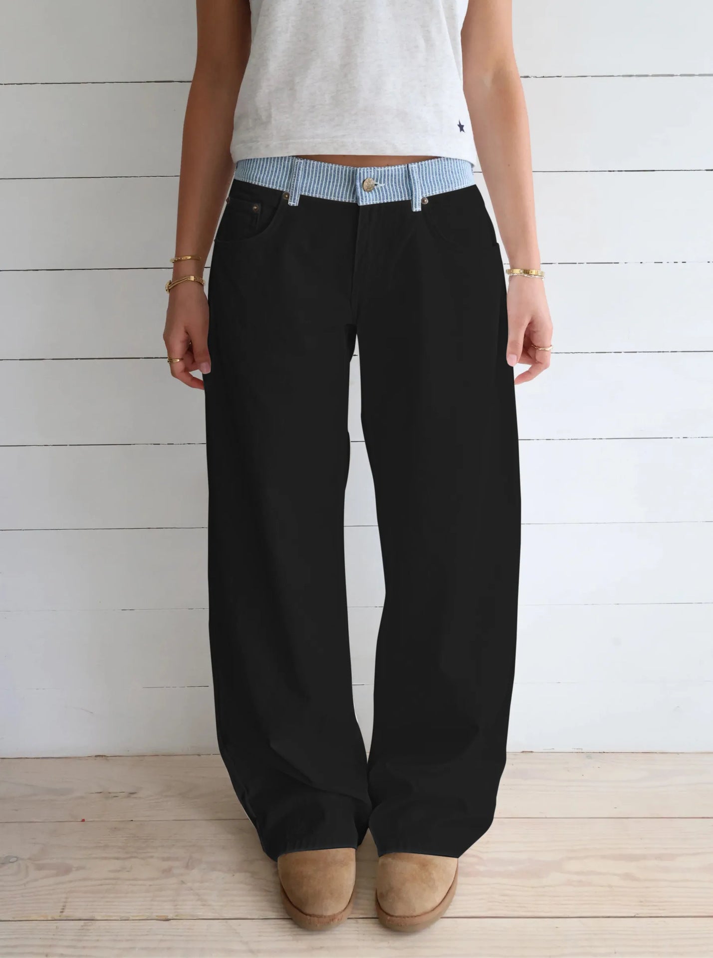 Contrast Color Letter Ribbon Decorative Straight Stitching Jeans
