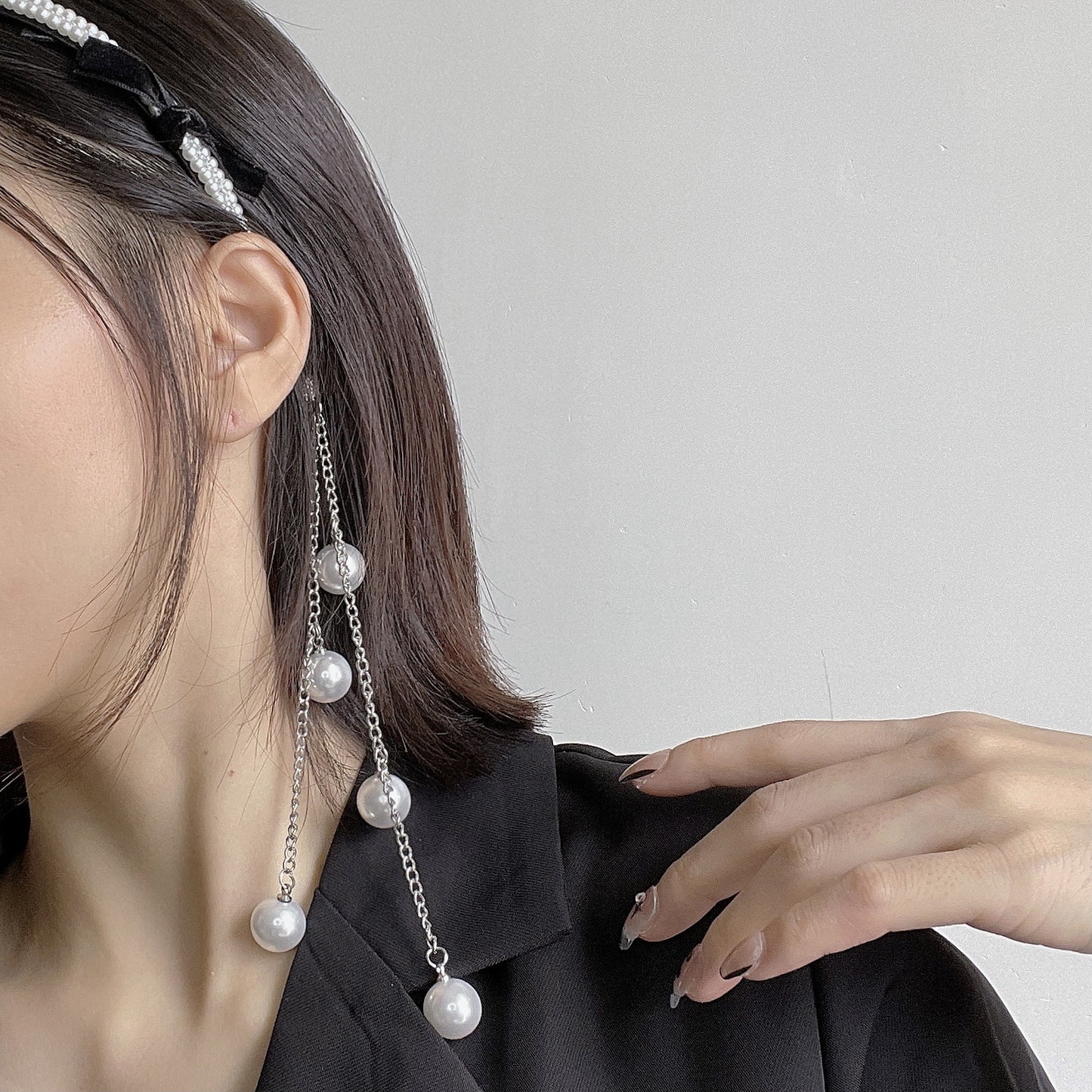 Women's French Vintage Pearl Hair Card