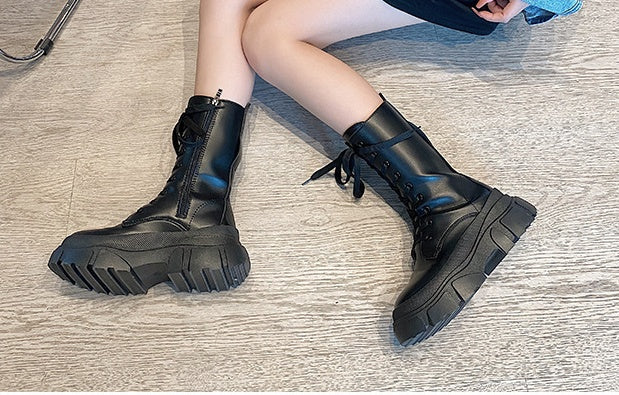 The Wind Is Blowing Up The Street Handsome Locomotive Short Boots