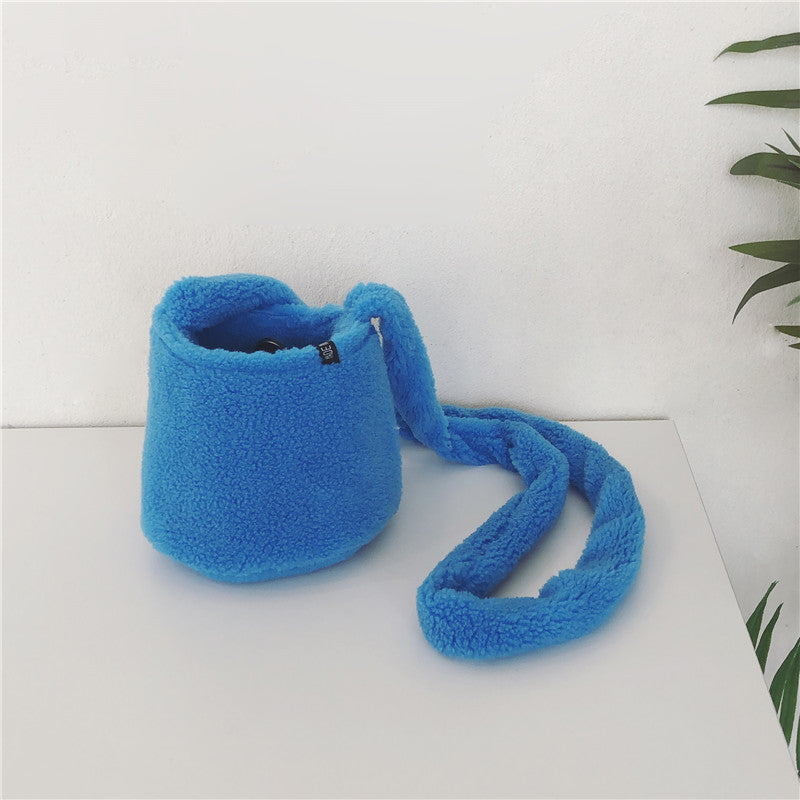 Solid Color Faux Lamb Wool One-shoulder Underarm Bag
