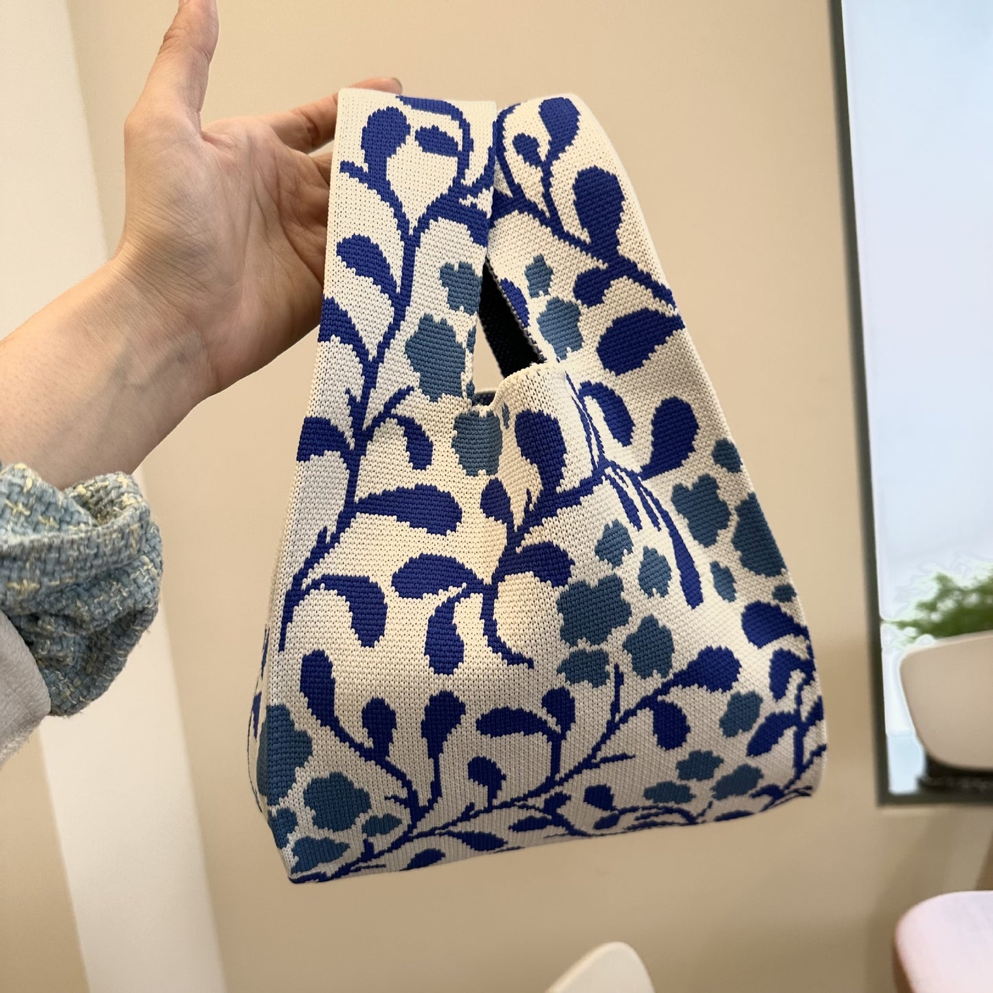 Women's Knitted Simple Branch Printed Handbag