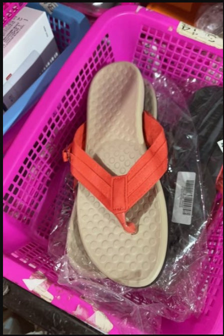 Women's Casual Flat Bottomed PU Metal Home Flip Flops