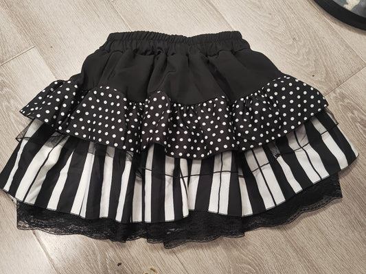 Punk Mid-ancient Black And White Piano Keys Polka Dot Lace Short Skirt