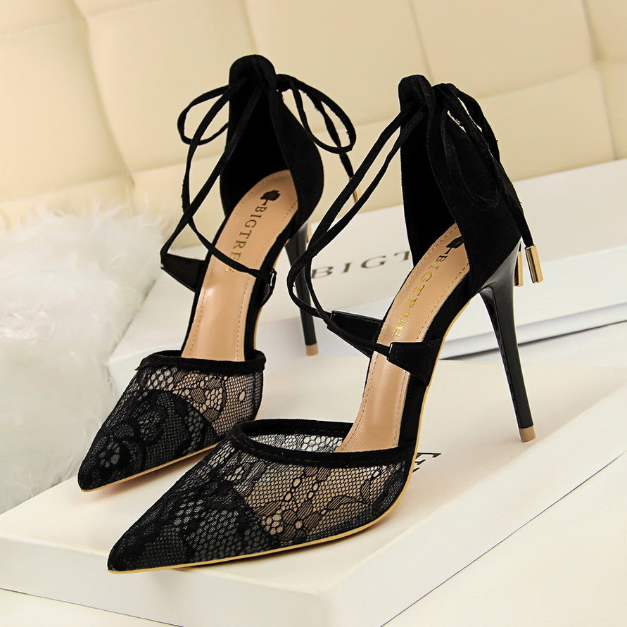 Mesh lace cross cut sandals
