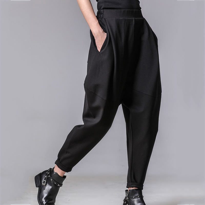Pleated thin tapered banana pants
