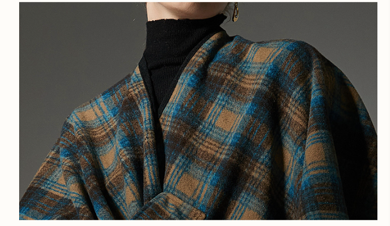 New Women's Fashionable Blue Plaid Shawl