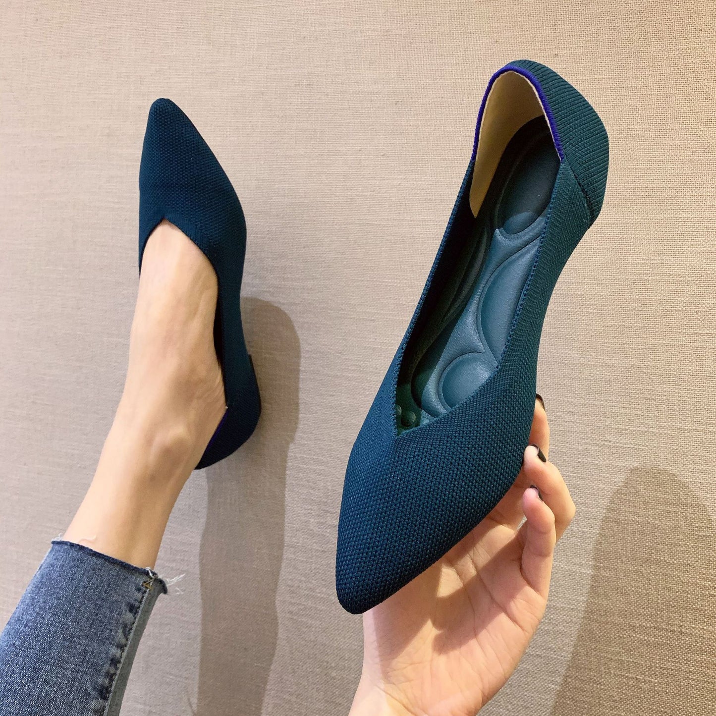 Shallow Mouth Flying Knit Shoes Pointed Toe Flat Knit Egg Roll