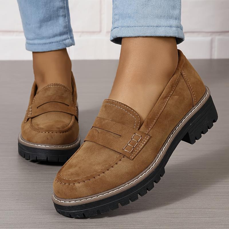 Women's Solid Color Fashionable Thick-soled Loafers
