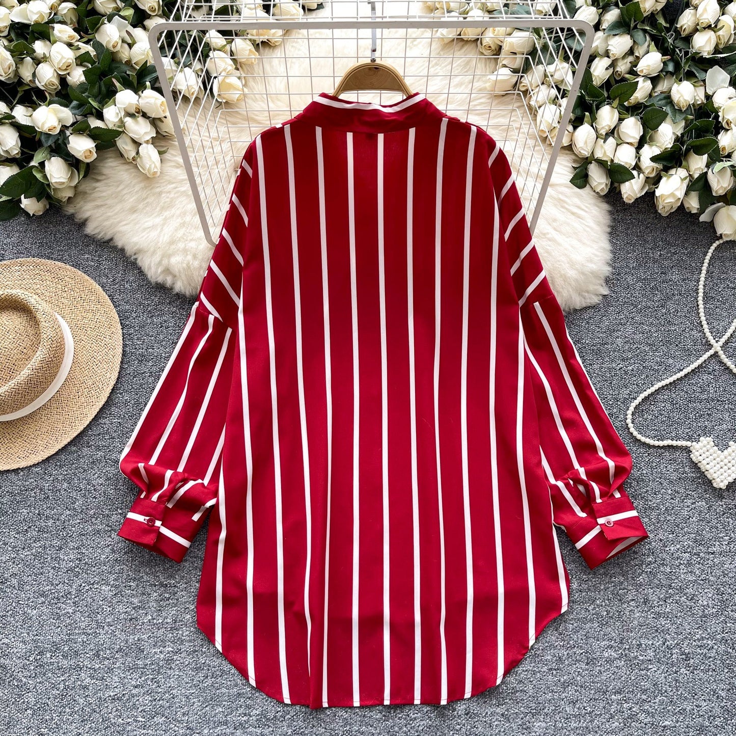 Loose, Mid-length Plus-size Shirt That Looks Slimming And Stylish