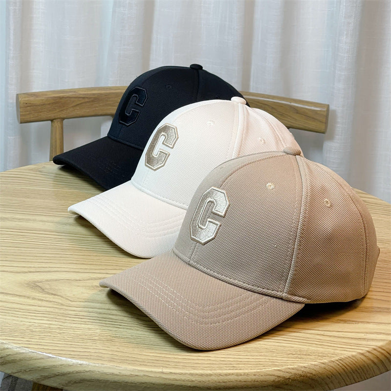 Embroidery C Letters Show Face Small Duck Tongue Cap